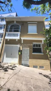Imóvel Comercial à venda, 215m² no Rio Branco, Porto Alegre
