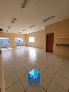 Imóvel Comercial com 3 Quartos à venda, 128m² no Vila Santa Rosália, Limeira
