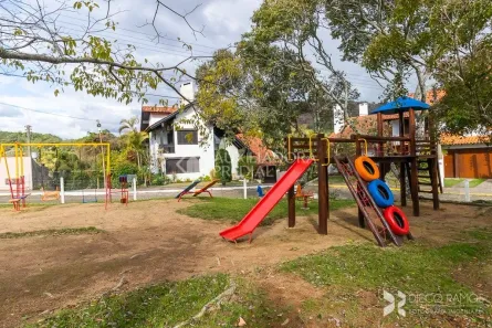 Casa de Condomínio com 4 Quartos à venda, 250m² no Espírito Santo, Porto Alegre