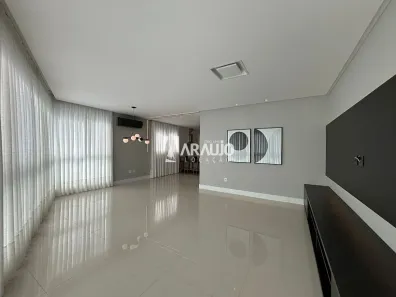 Apartamento com 4 Quartos para alugar, 242m² no Centro, Itajaí