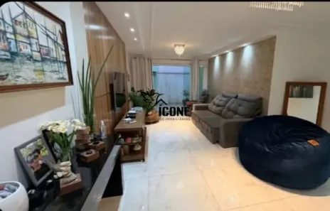 Casa com 3 Quartos à venda, 200m² no Cidade Jardim, Uberlândia