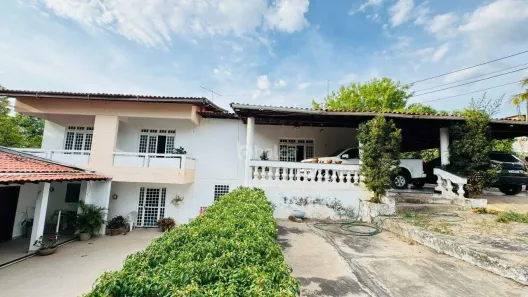 Casa com 5 Quartos à venda, 400m² no Morros, Teresina