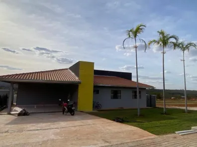 Casa de Condomínio com 4 Quartos à venda, 200m² no Vila Grimpas, Hidrolândia