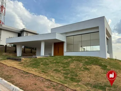 Casa de Condomínio com 4 Quartos à venda, 305m² no , Brumadinho