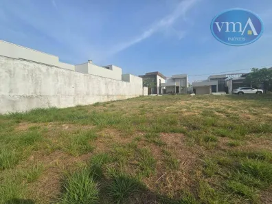Lote/Terreno à venda, 250m² no Condomínio Primor das Torres, Cuiabá