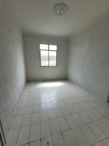 Apartamento com 1 Quarto para alugar, 33m² no Turiaçu, Rio de Janeiro