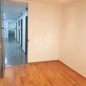 Sala Comercial à venda, 121m² no Santo Amaro, São Paulo