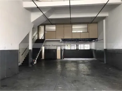 Galpão/Depósito/Armazém para alugar, 250m² no Demarchi, São Bernardo do Campo