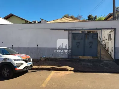 Casa com 2 Quartos à venda, 100m² no Vila Guimarães, Botucatu