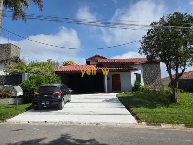 Casa de Condomínio com 2 Quartos para alugar, 375m² no Arujá Country Club, Arujá