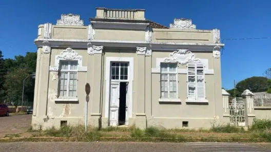 Casa com 6 Quartos à venda, 197m² no Centro, Cachoeira do Sul