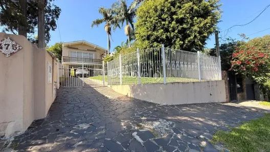 Casa com 3 Quartos à venda, 300m² no Tristeza, Porto Alegre