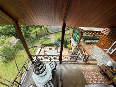 Casa com 4 Quartos à venda, 400m² no Alpes Suiços, Gravatá