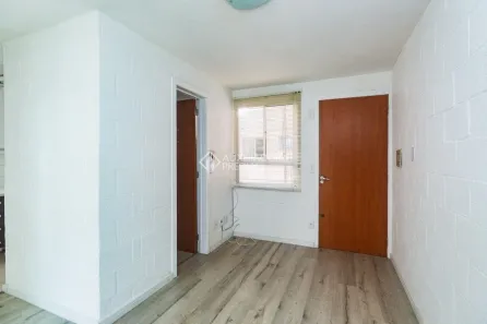 Apartamento com 2 Quartos para alugar, 42m² no Rubem Berta, Porto Alegre