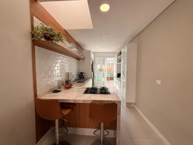 Casa de Condomínio com 2 Quartos à venda, 135m² no Cidade Industrial, Curitiba