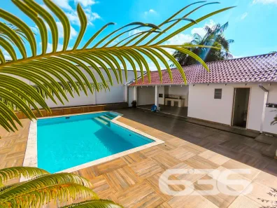 Sobrado com 4 Quartos à venda, 382m² no Saguaçu, Joinville
