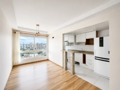 Apartamento com 3 Quartos para alugar, 75m² no Santana, Porto Alegre