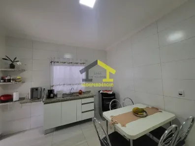Imóvel Comercial com 2 Quartos à venda, 71m² no Vila Santa Cruz, Itatiba