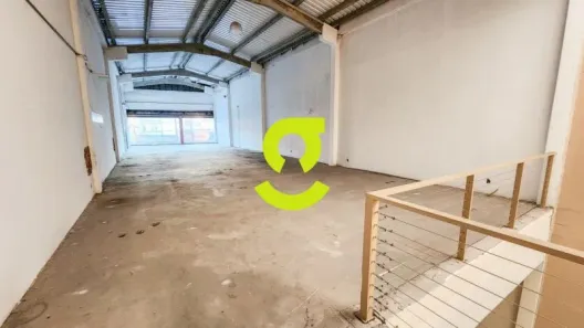Ponto Comercial para alugar, 550m² no São João, Porto Alegre