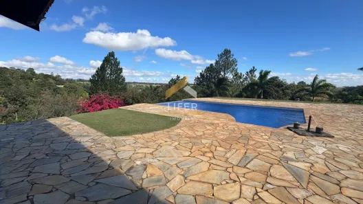 Fazenda/Sítio com 4 Quartos à venda, 700m² no Sousas, Campinas