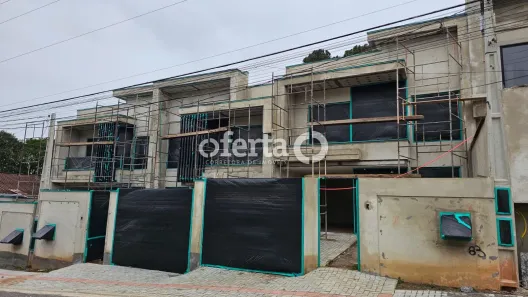 Sobrado com 3 Quartos à venda, 123m² no Centro, Araucária