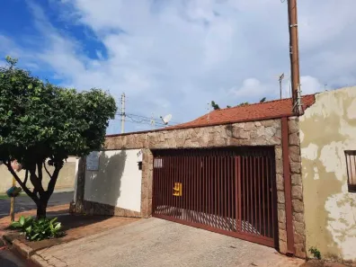 Casa com 3 Quartos à venda, 175m² no Jardim Eliana, Araraquara