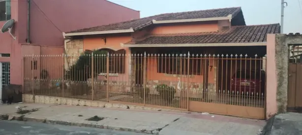 Casa com 3 Quartos à venda, 360m² no Jardim Brasília, Betim