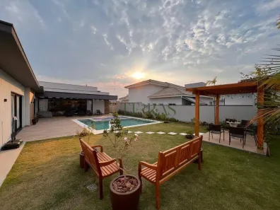 Casa de Condomínio com 4 Quartos à venda, 423m² no Jardim Emicol, Itu
