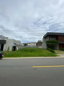 Lote/Terreno à venda, 300m² no Jardins Barcelona, Senador Canedo