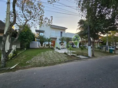 Sobrado com 5 Quartos à venda, 254m² no Condomínio Residencial Terras de Santa Clara, Jacareí