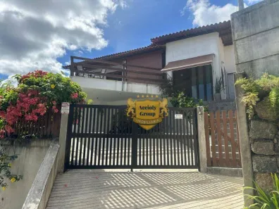 Casa com 4 Quartos à venda, 164m² no Santo Antônio, Niterói