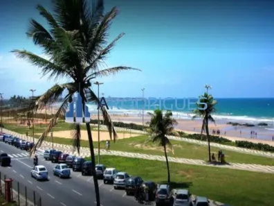 Imóvel Comercial à venda, 1050m² no Patamares, Salvador