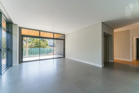 Apartamento com 3 Quartos à venda, 190m² no Cabral, Curitiba
