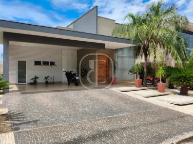 Casa com 3 Quartos à venda, 138m² no Plano Diretor Sul, Palmas