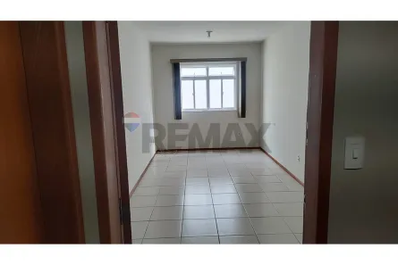 Apartamento com 2 Quartos para alugar, 504m² no Centro, Juiz de Fora