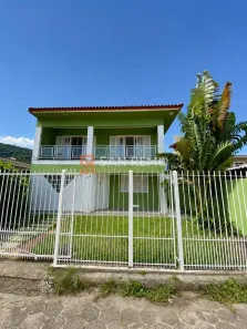 Casa com 4 Quartos para alugar, 160m² no Campeche, Florianópolis