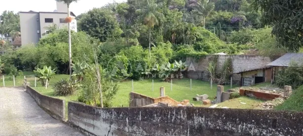 Lote/Terreno à venda, 1690m² no Bom Retiro, Blumenau
