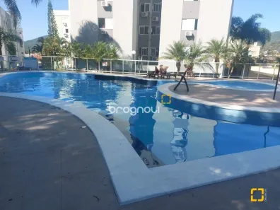 Apartamento com 3 Quartos à venda, 109m² no Córrego Grande, Florianópolis