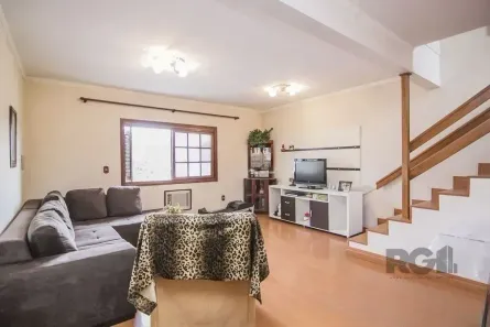 Casa com 2 Quartos à venda, 264m² no Partenon, Porto Alegre
