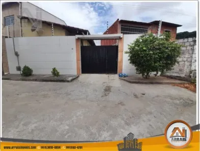 Casa com 3 Quartos à venda, 89m² no Itaperi, Fortaleza