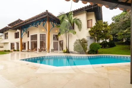 Casa com 5 Quartos à venda, 850m² no Jardim Everest, São Paulo