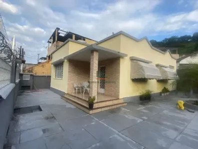 Casa com 3 Quartos à venda, 260m² no Barreto, Niterói