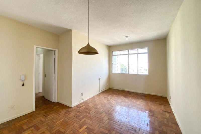 Apartamento com 3 quartos — Sagrada Família, Belo Horizonte
