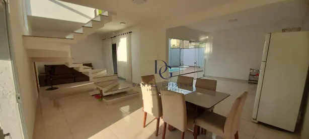 Sobrado com 3 Quartos para alugar, 160m² no Jardim Oásis, Taubaté