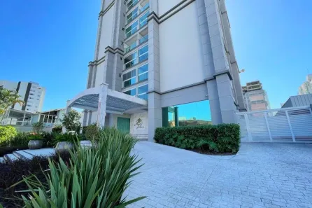 Apartamento com 4 Quartos à venda, 240m² no Atiradores, Joinville