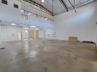 Galpão/Depósito/Armazém para alugar, 358m² no Residencial e Comercial Palmares, Ribeirão Preto