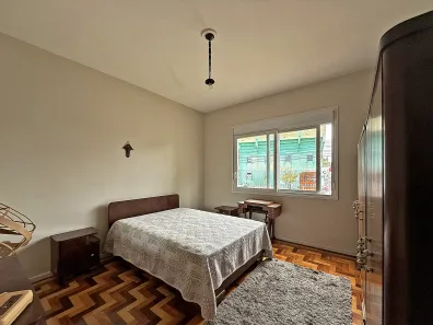 Casa com 3 Quartos para alugar, 150m² no Juventude da Enologia, Bento Gonçalves