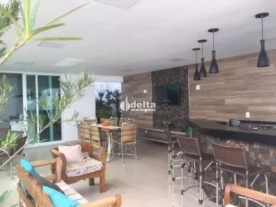 Casa de Condomínio com 4 Quartos à venda, 278m² no Bosque dos Buritis, Uberlândia