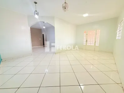 Casa com 5 Quartos à venda, 300m² no Recanto das Emas, Brasília