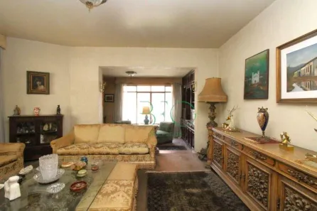Sobrado com 4 Quartos à venda, 350m² no Jardim da Glória, São Paulo